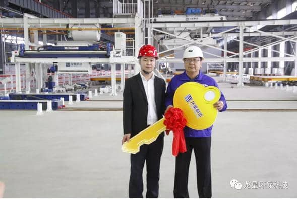 熱烈祝賀天意機(jī)械與龍星科技PC構(gòu)件生產(chǎn)線順利交接!