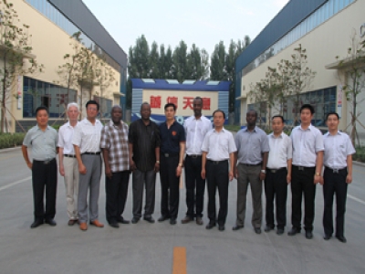 熱烈歡迎非洲諸國大使代表團訪問天意機械！